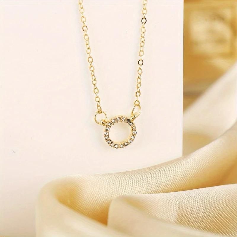 Women's Stone Pendant with Chain (Artificial)