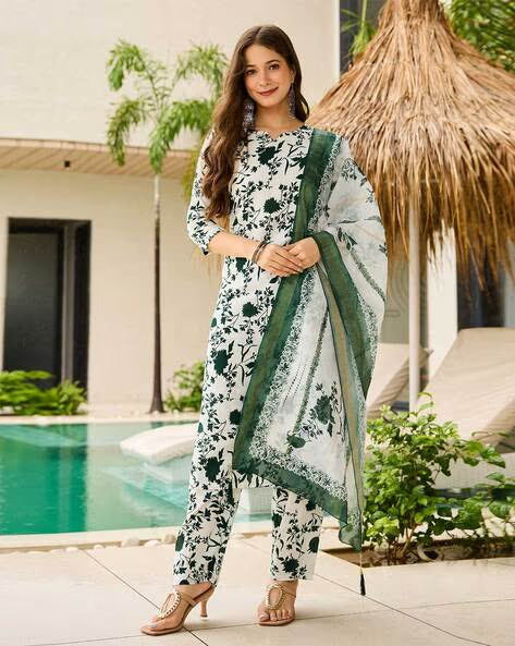 Women Floral Print Straight Kurta Set@P