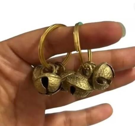 Clapping Brass Finger Ring