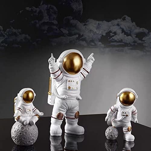 Astronaut Spaceman Statue