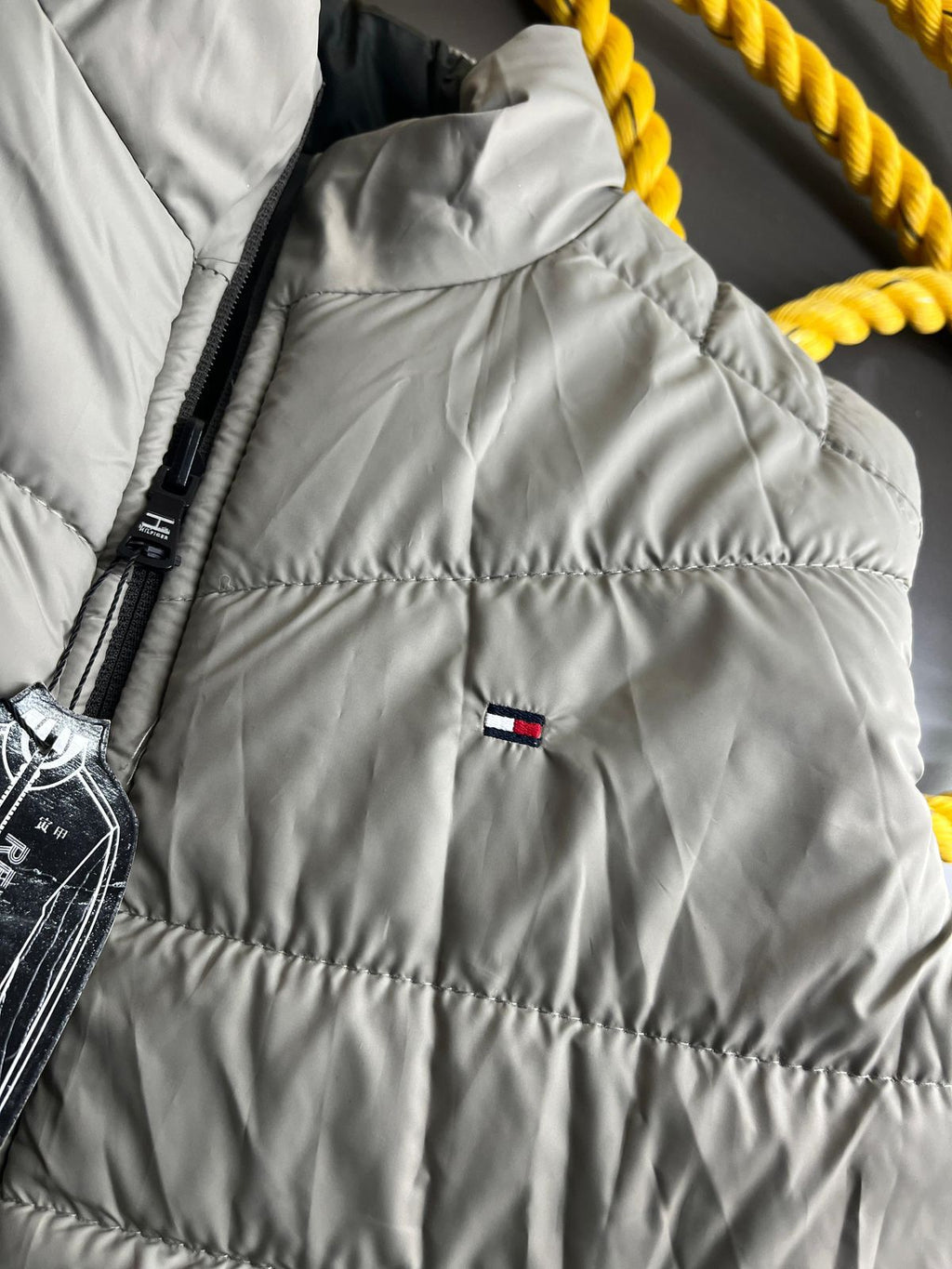 TOMMY HILFIGER HALF JACKET