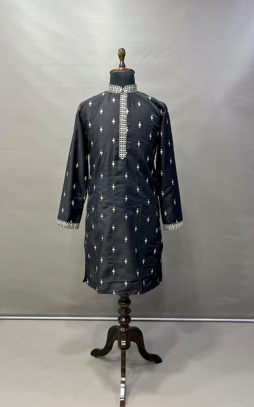 MEN'S TRADITIONAL KURTA@F