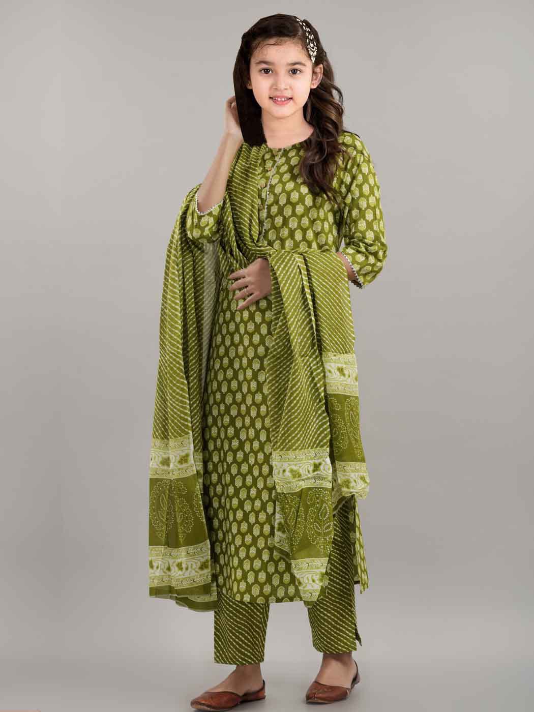 Women Viscose Rayon Kurta Pant Dupatta Set@F