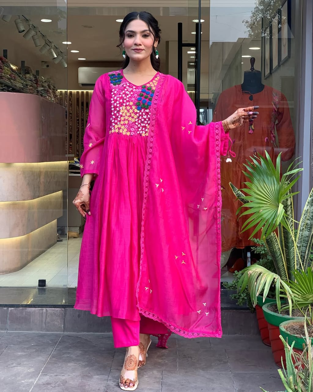 Richa Pink Embroidered Cotton Anarkali Salwar Kameez Set@f