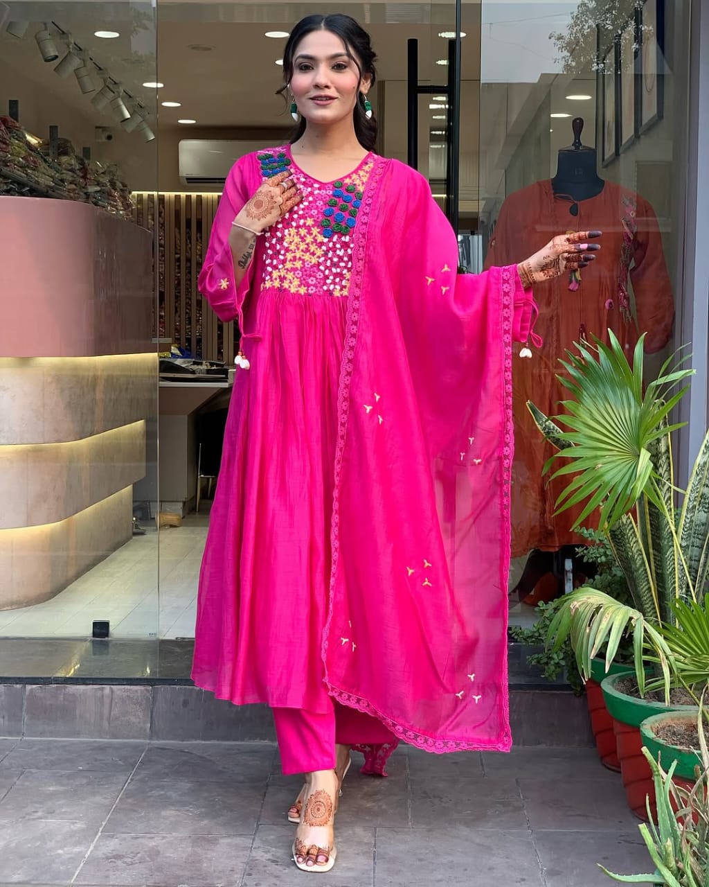 Richa Pink Embroidered Cotton Anarkali Salwar Kameez Set@f