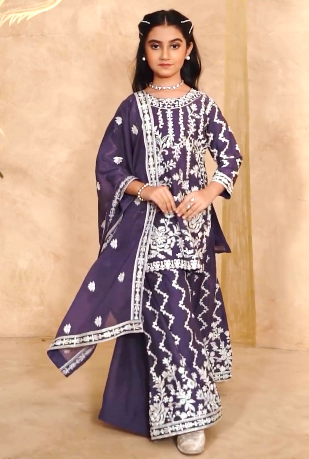 SHARARA AND DUPATTA SET