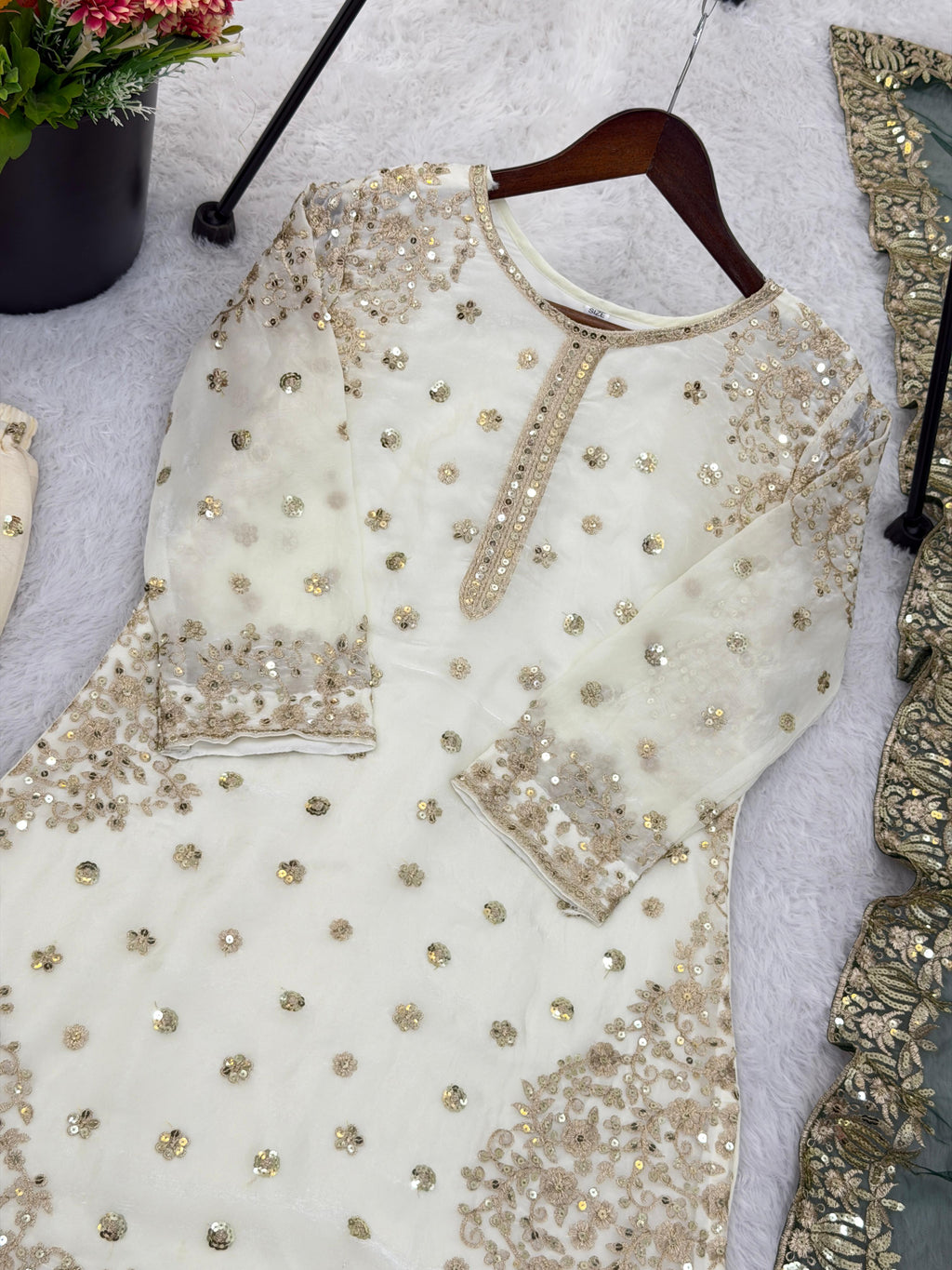 SARARA AND DUPATTA SET