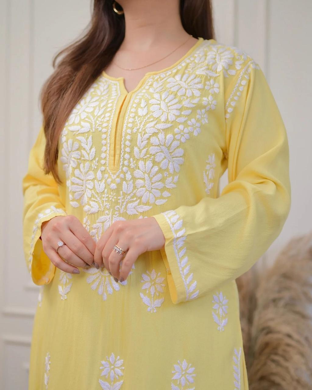 Embroidered Round-Neck Straight Kurta@F