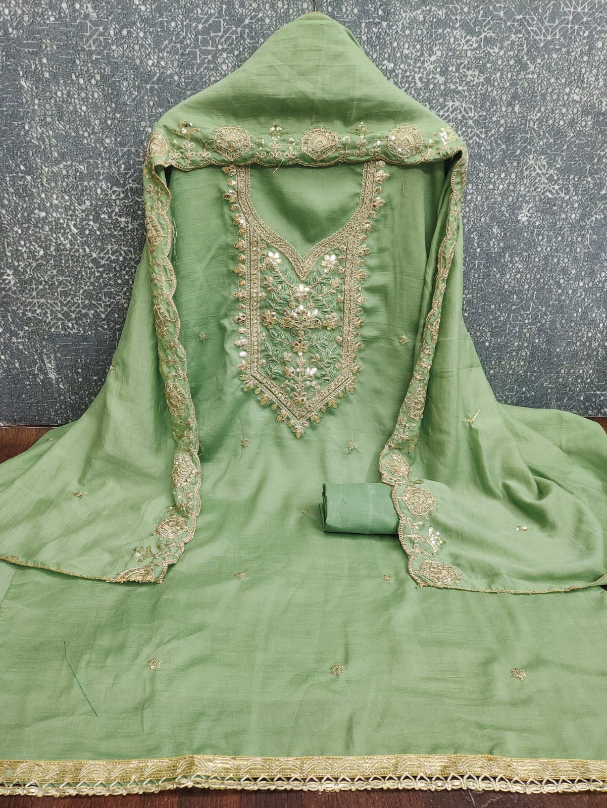 VICHITRA SILK WITH GOTA@F