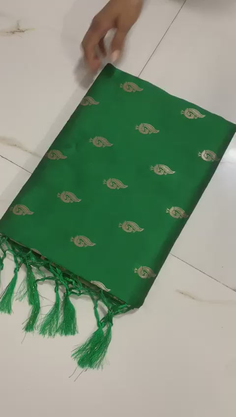 Women's Kanchivaram Paithani Silk Saree With Unstitched Blouse Piece