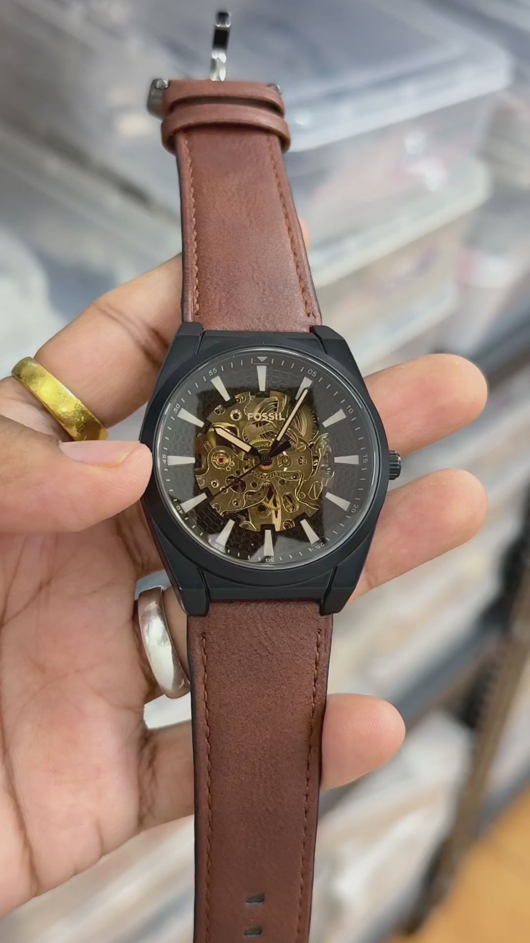 Fossil Men Leather Everett Analog Black Dial Watch-Me3207, Band Color-Brown