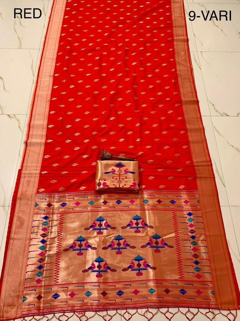 Women's Kanchivaram Paithani Silk Saree With Unstitched Blouse Piece