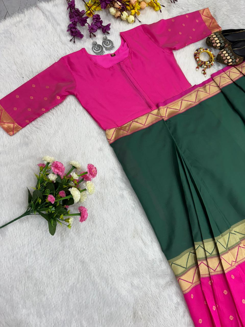 Jequard Zip Nd Go Saree