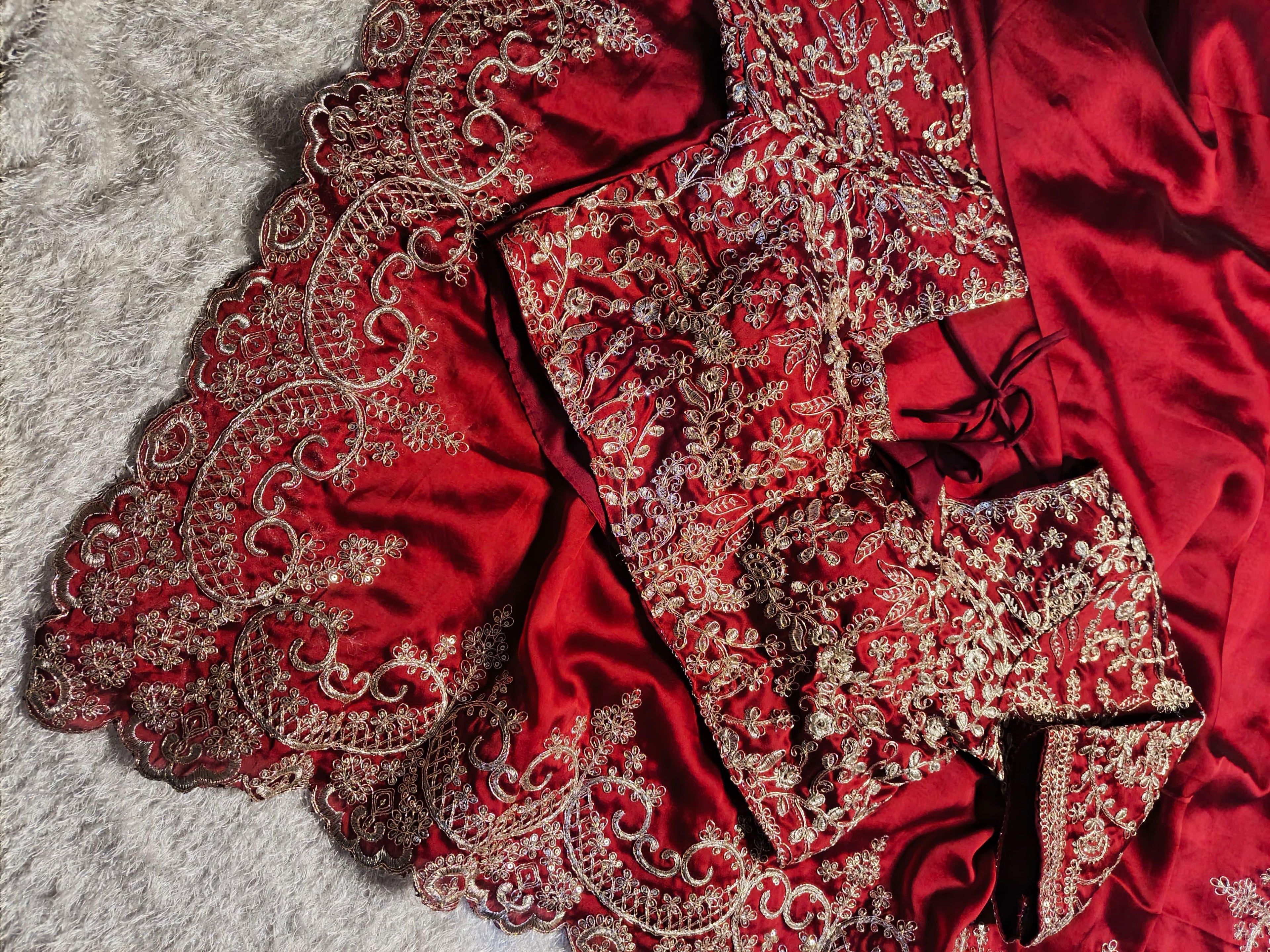 Designer Saree Inspired by Madhuri Dixit