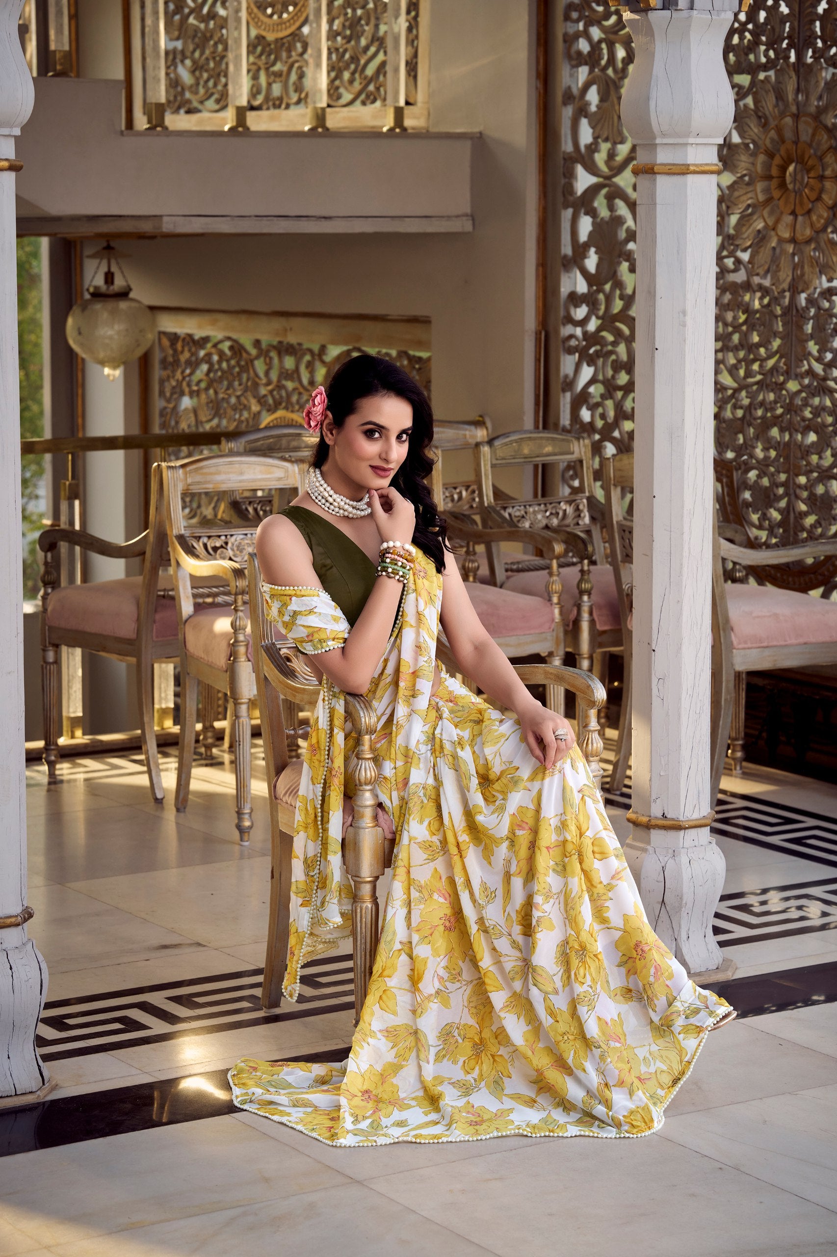 Digital Printed Violet Floral Print With Pearl Lace Border Weightless Marble Saree